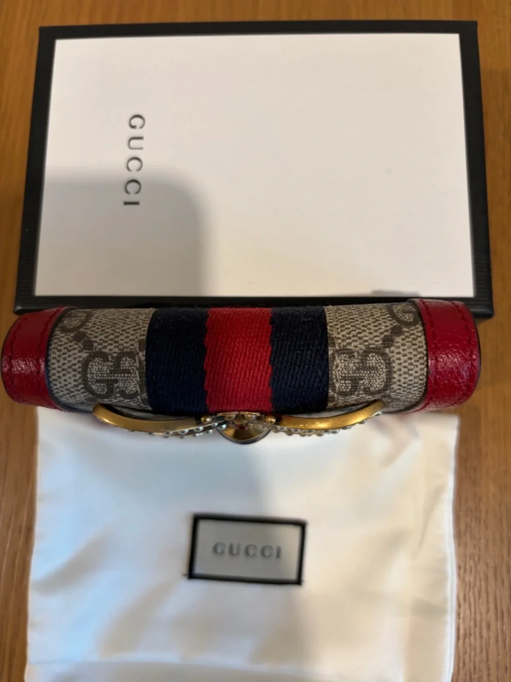 Gucci Queen Margaret Bee Supreme Canvas Wallet - Picture 3 of 11